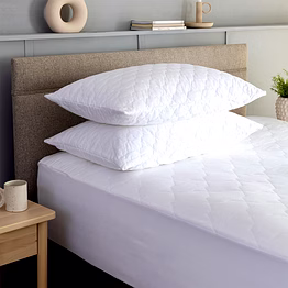 linenroom pillow protector quilted | wholesale / bulk | hotels & hospitality