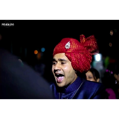 S H A H I T A J Traditional Rajasthani Wedding Barati Cotton Zari Kotadoriya Red Udaipuri Pagdi Safa or Turban with Brooch for Kids and Adults (CT193)-ST273_22andHalf