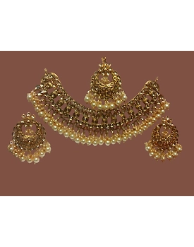 Traditional Gold Plated Pearl Necklace Earrings Maang Tikka Set