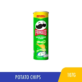 Pringles Potato Chips Sour Cream & Onion 107g