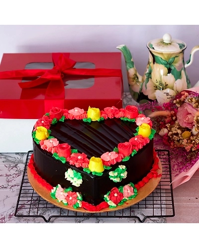 Choco Delight Heart Cake 8in-MD2023CHOCO8INCAKEONLY