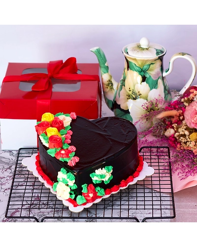 Choco Delight Heart Cake petite 5in-MD2023CHOCOPETITECAKEONLY