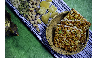 Peanut chikki