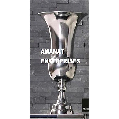 Iron, Aluminium Table Top Iron and Aluminium Vases-6387590