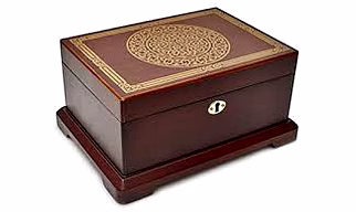 Wooden jewellry box