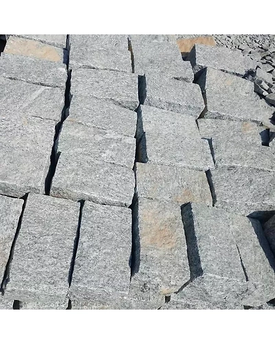Indian Grey Granite Setts Natural Surface Cube stones Cobbles Patio Walkway Driveway Parking Pavers Wholesale Paving stones-12464500