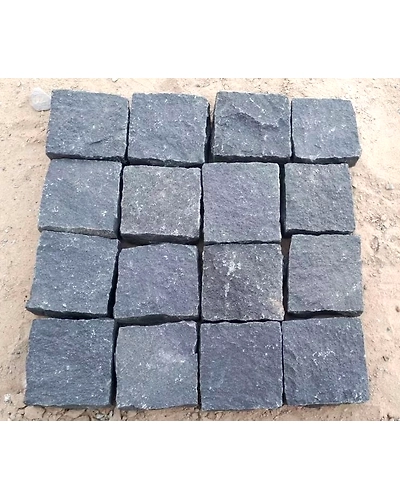 Indian Black Granite Rough Finish hand split Cube stones Cobbles Setts Exterior Paving Driveways Parking Landscaping Pavement-1