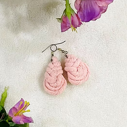 boho chic macrame earrings | pipa knot