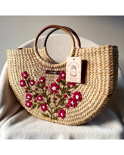 Maroon &amp; White Kauna Handwoven Embroidered Handbag-12249718