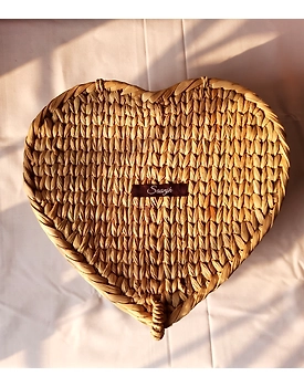 Kauna Straw Handwoven Heart In A Box