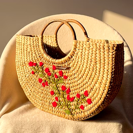 red stemmed water reed handwoven embroidered handbag