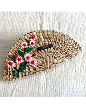 Kauna Straw Handwoven Clutch | Hand-embroidered | Saanjh Exclusive