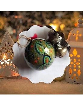Papier Mache Baubles Green Flowers - Pack of 3
