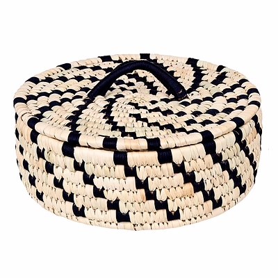 sigmascott store handcrafted sabai grass date palm leaf thread roti box for serving on dining table | handmade chapatti box | container for home kitchen sgbo-03