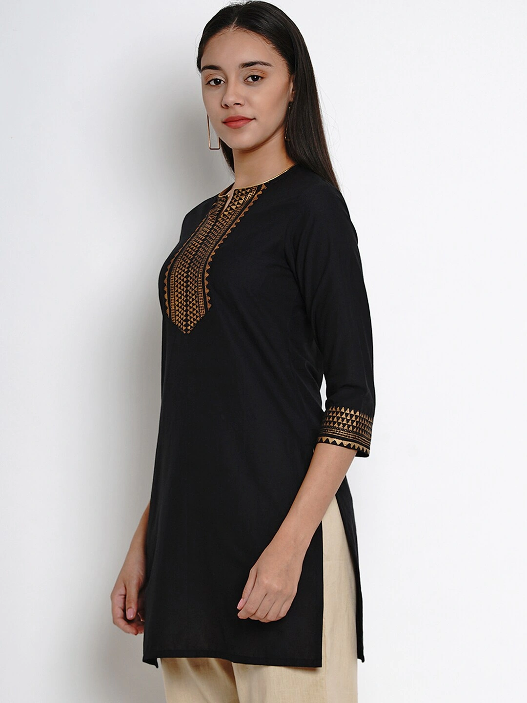 Bhama Couture Women Black &amp; Gold-Toned Solid Tunic-L-1