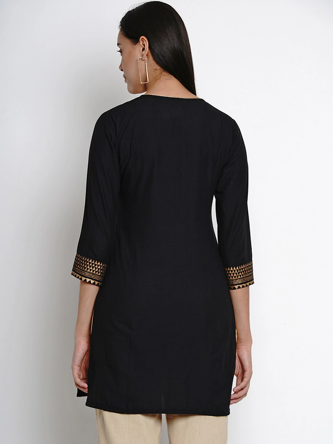 Bhama Couture Women Black &amp; Gold-Toned Solid Tunic-L-3