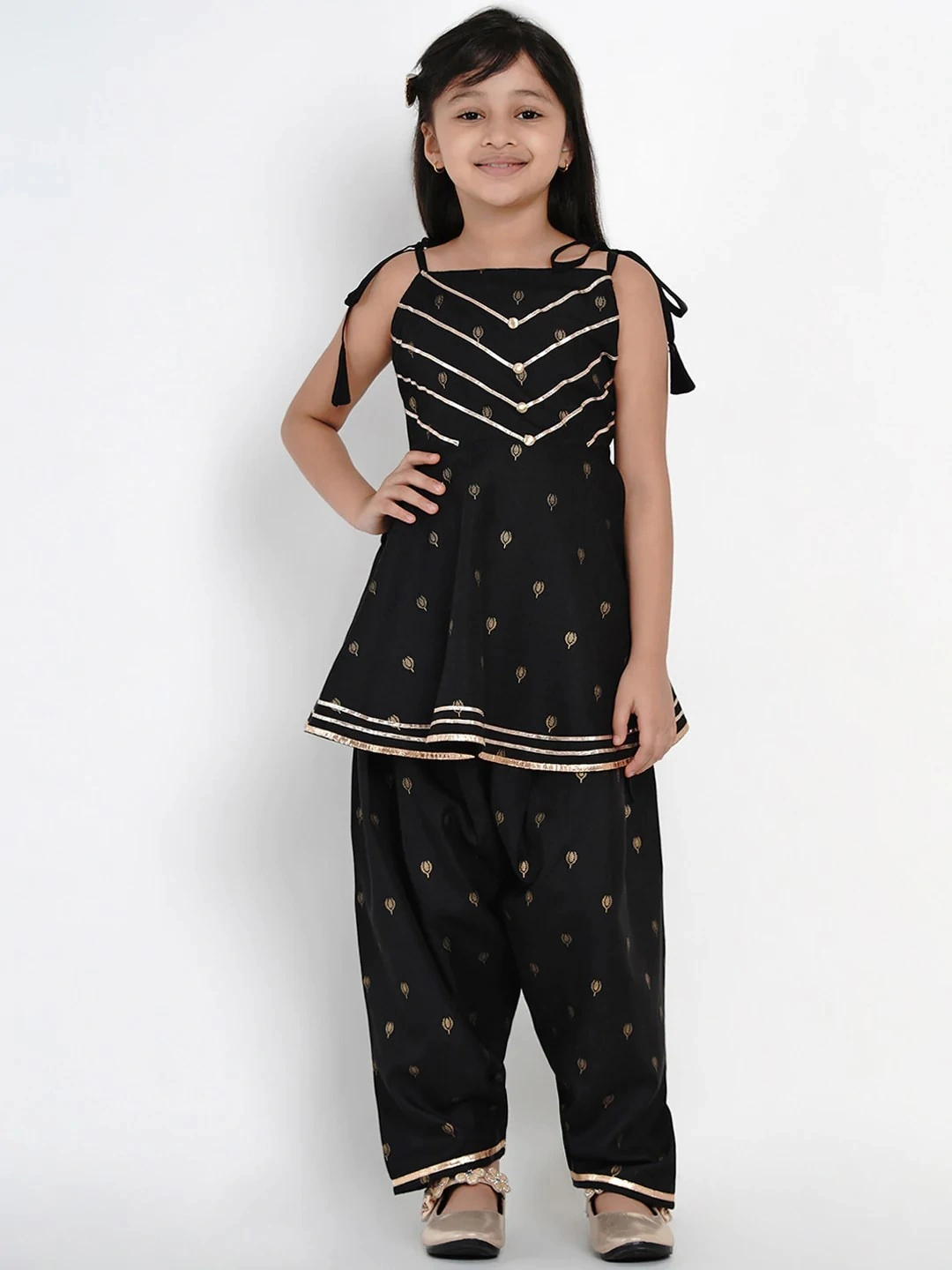 Bitiya by Bhama Girls Black Embroidered Kurti with Salwar-BBB168_3-4Y