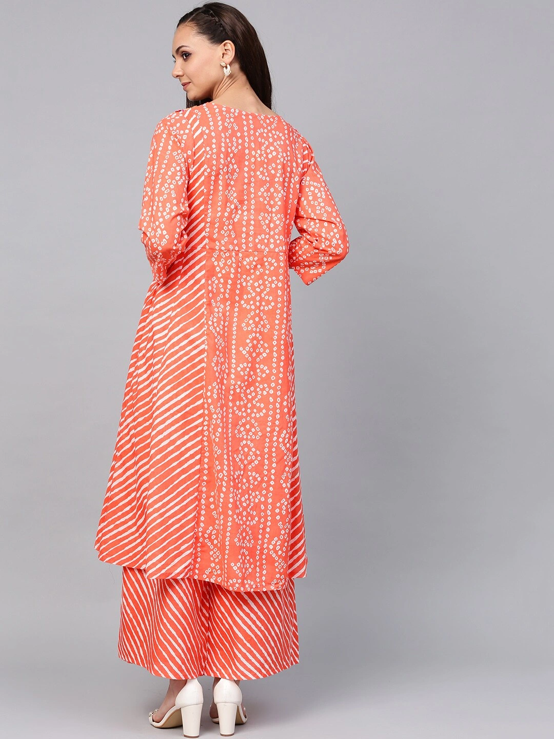 Bhama Couture Women Peach-Coloured &amp; Off-White Bandhani Print Kurta with Palazzos-L-3