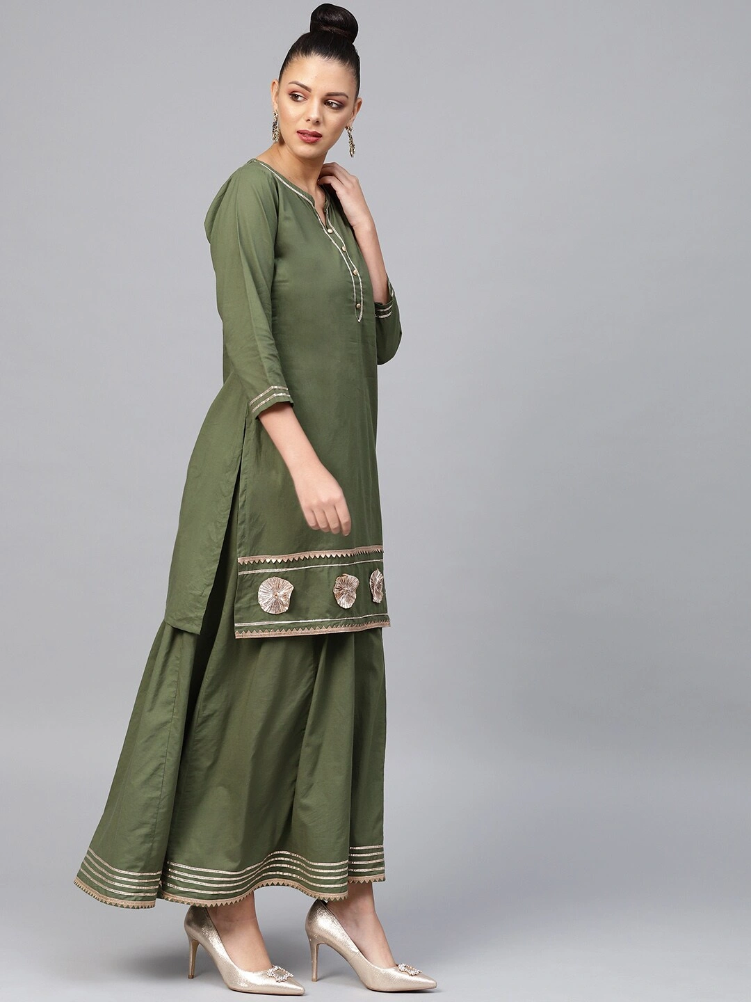 Bhama Couture Women Green Solid Kurta with Skirt-XL-2