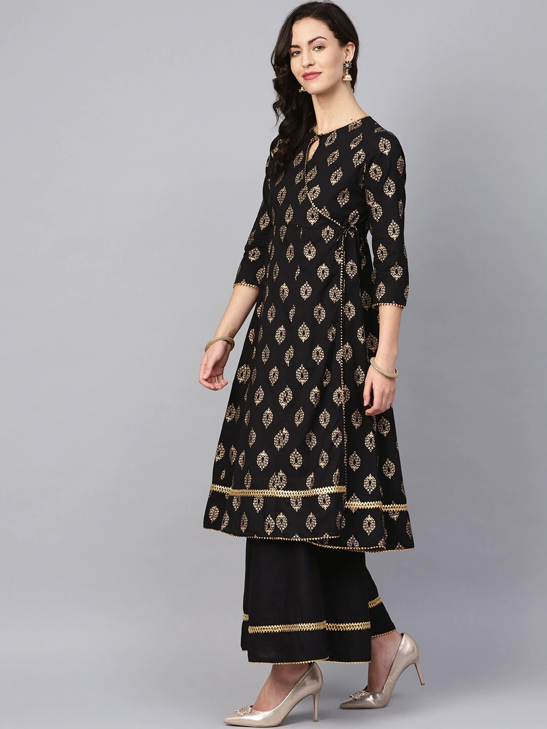 Bhama Couture Women Black &amp; Golden Printed Kurta with Palazzos-XL-2