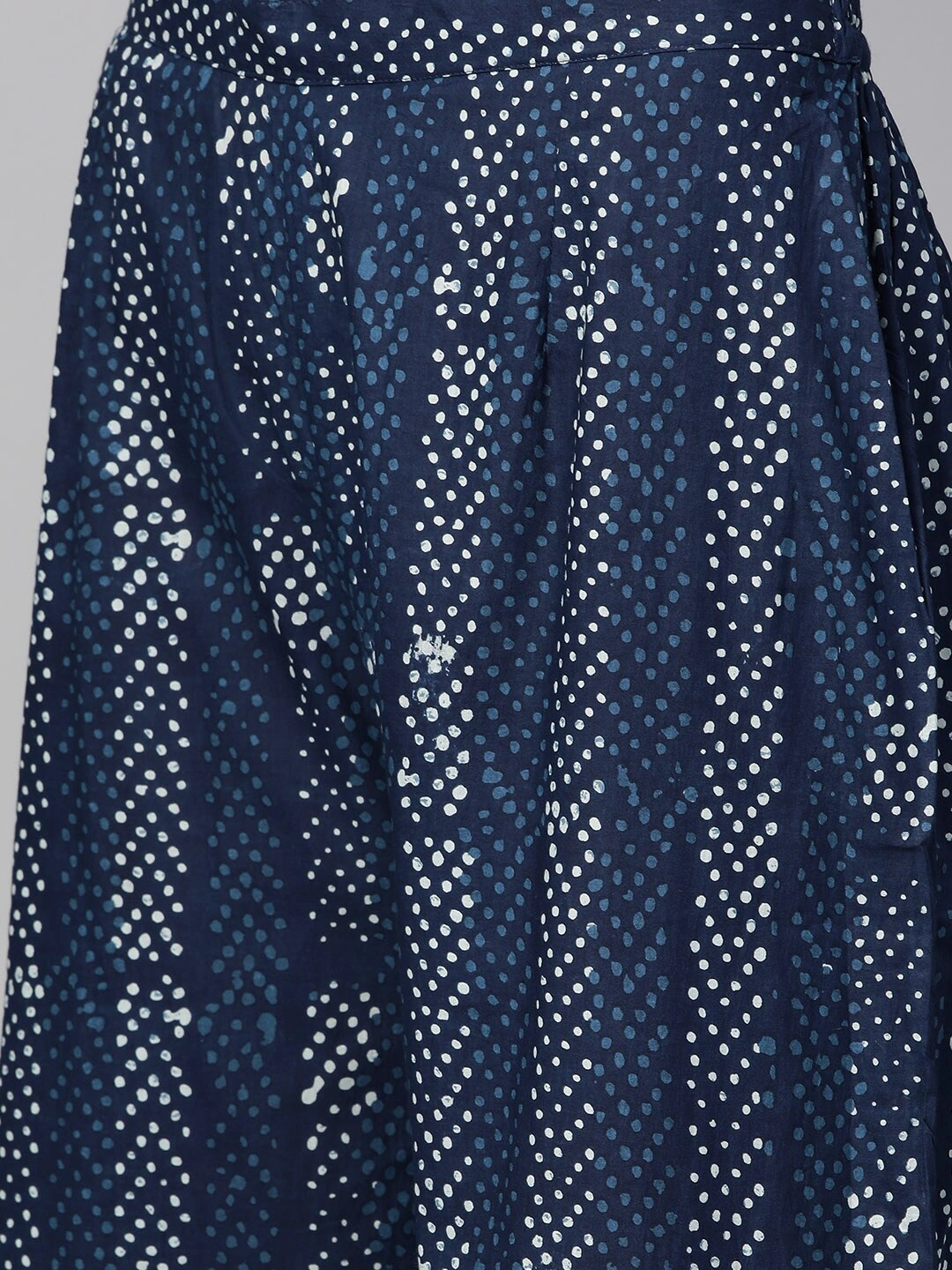 Bhama Couture Women Navy Blue &amp; Off-White Printed Kurta with Palazzos-L-5