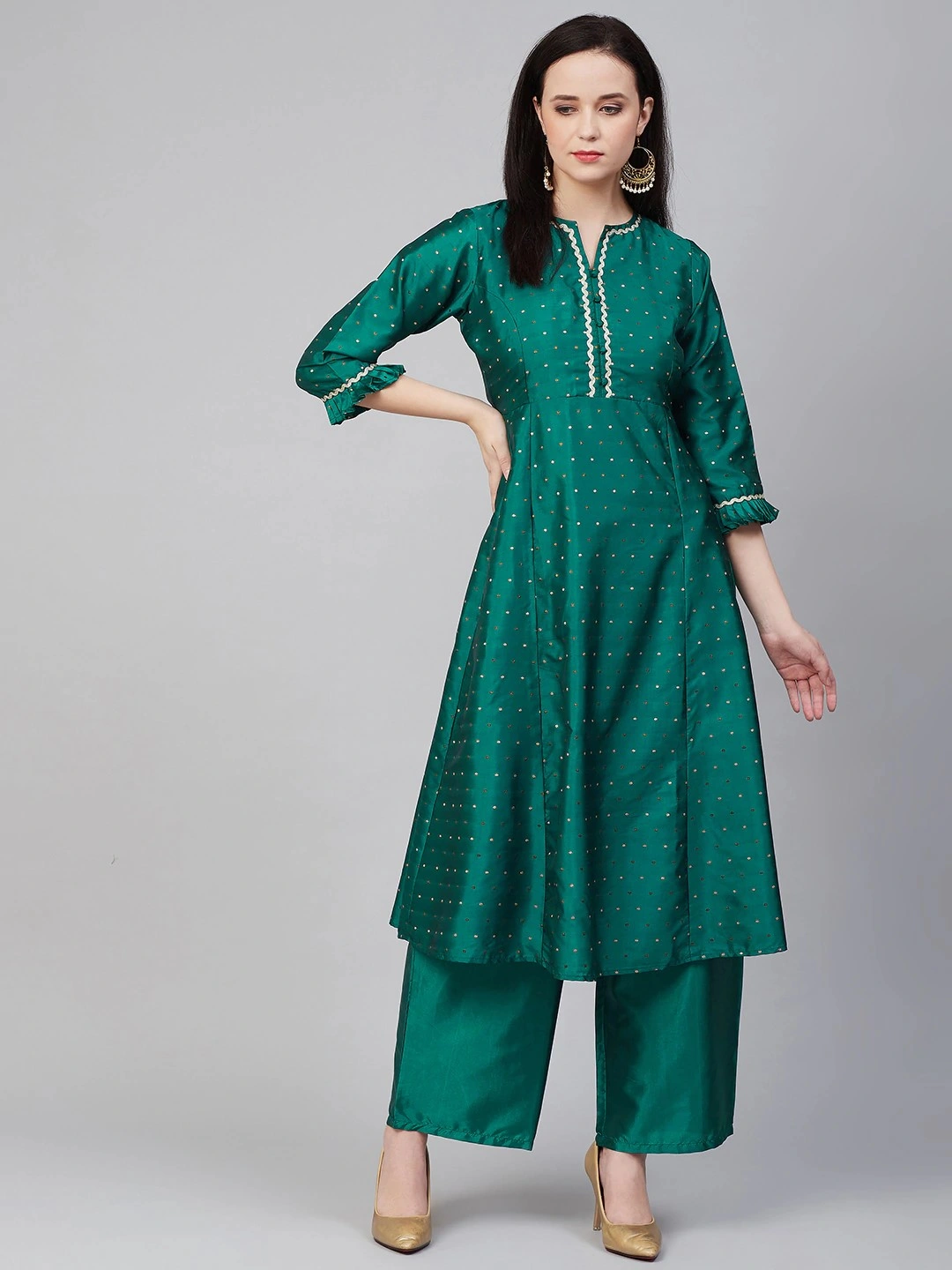 Bhama Couture Women Green &amp; Golden Woven Design Kurta with Palazzos-BHKS280_L