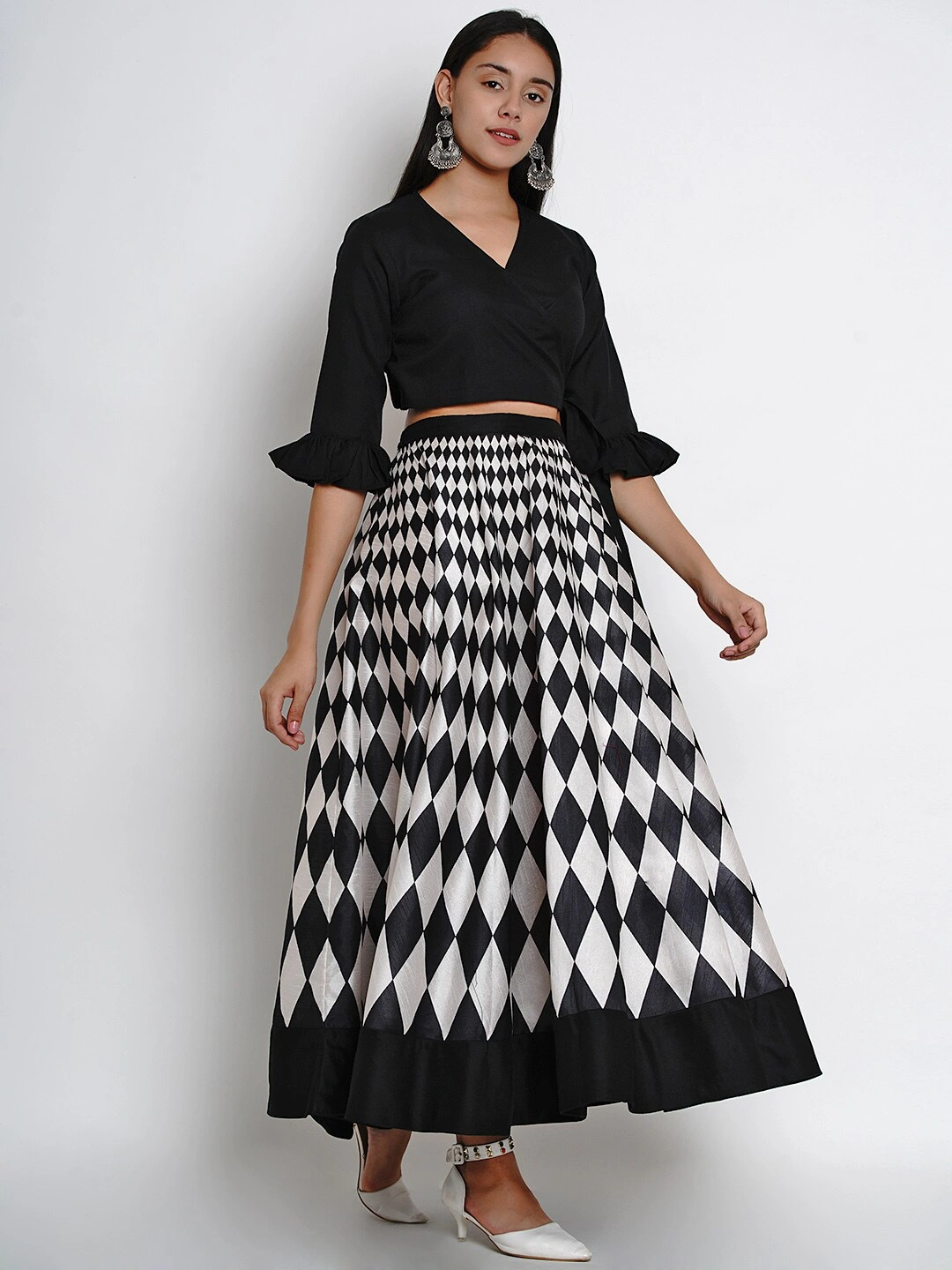 Bhama Couture Women Black &amp; White Solid Top with Skirt-L-1