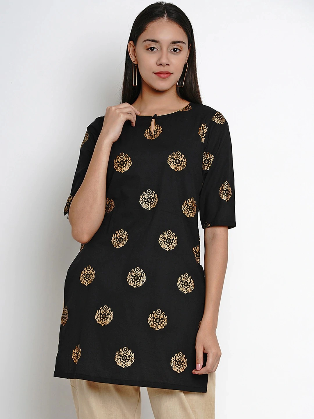 Bhama Couture Women Black &amp; Gold Floral Print Straight Kurti-AVK026_L