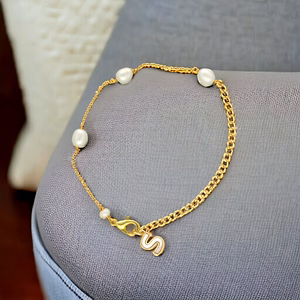 S Alphabetic Mother of Pearl Bracelet