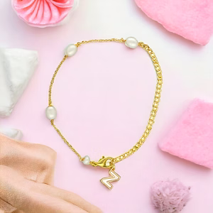 Z Alphabetic Mother of Pearl Bracelet
