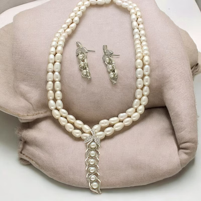 dual line iconic pearl necklace set