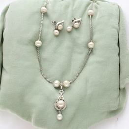 panache pearl chain set