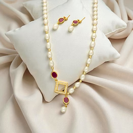 celestia crest pearl necklace set