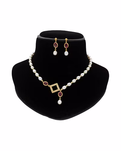 Celestia Crest Pearl Necklace Set-White-1
