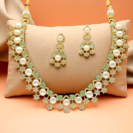 royal grandeur pearl necklace set