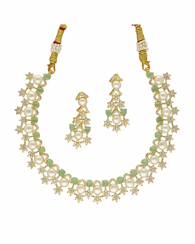 Royal Grandeur Pearl Necklace Set-White-2