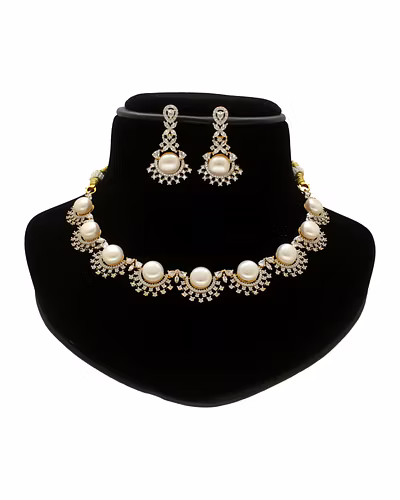 Royal Ivory Pearl Necklace Set-White-1