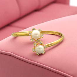 glevara pearl bracelet