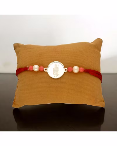 Dazzling Bhaiya Rakhi Hamper-White-3