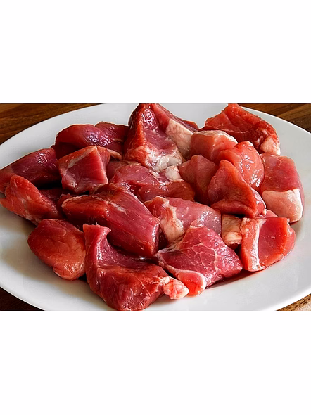 Premium Pork Shoulder Meat Cubes - Juicy &amp; Flavorful Cut for Gourmet Delights - 500 gm-1-3
