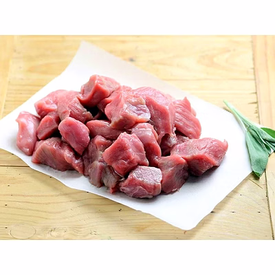 premium pork shoulder meat cubes - juicy & flavorful cut for gourmet delights - 500 gm