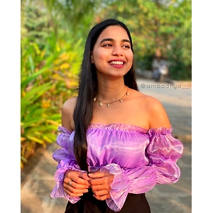 Off Shoulder Detachable Sleeves Crop Top