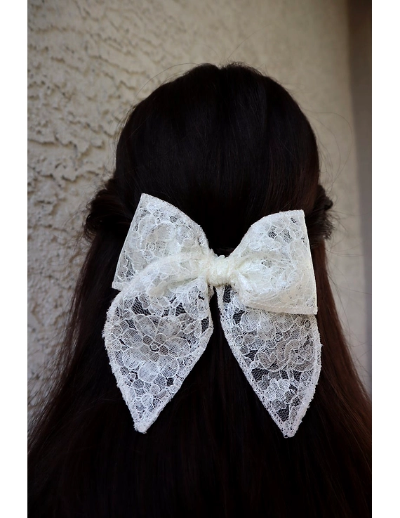 handmade Ivory hair bows…-2