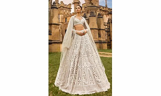 Vrajana Creation Presents – The Royal Ivory Dream Lehenga 🤍