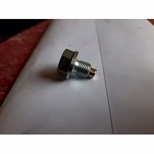 MAGNETIC OIL DRAIN PLUGS