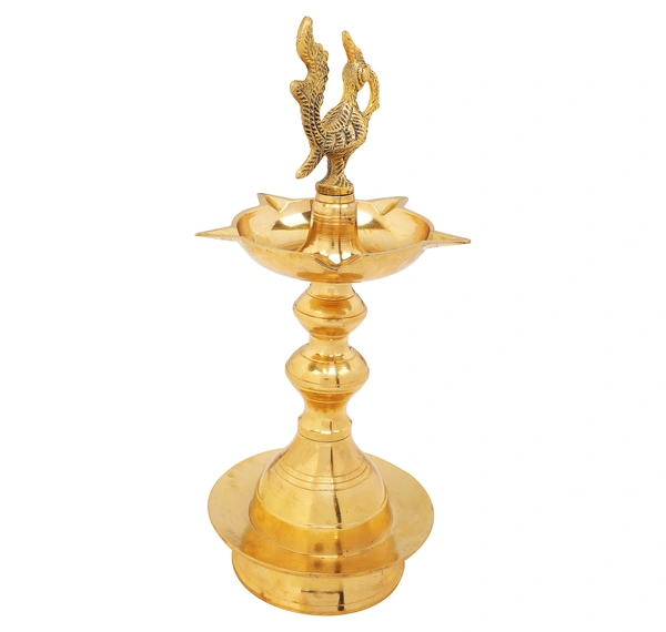 BulkySanta Brass Pooja Thali Set with Handcrafted Etching Design  Size - 7  inches (Set of 7 Pooja Items) (Without Gift Box) : : Home & Kitchen