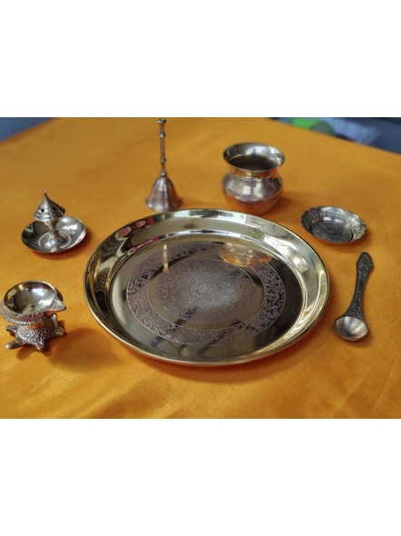 BulkySanta Pure Brass Pooja Thali Set | Brass Plate Size - 7 inches (Set of  7 - Plate, Lota, Ghanti, agarbati stand, kachhua diya, spoon, tiny