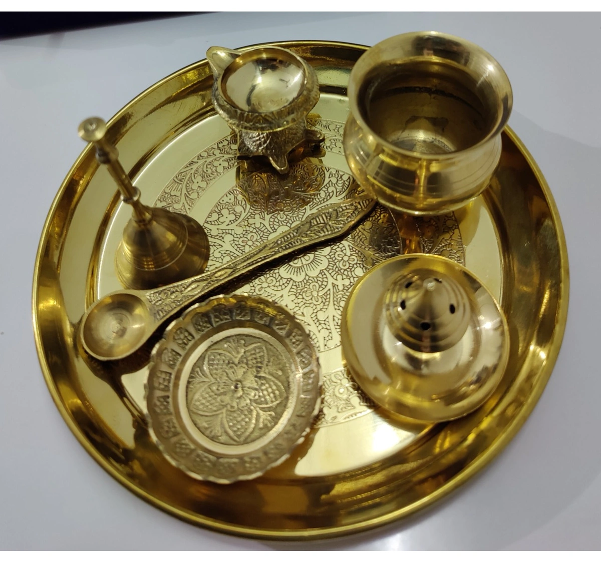 BulkySanta Brass Pooja Thali Set with Handcrafted Etching Design