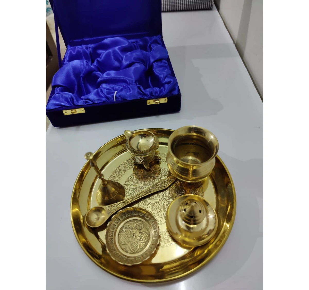 Buy BulkySanta Brass Pooja Thali Set (designer)  Brass Plate Size - 7 inch  (Set of 7 Pooja Items) Online at Best Prices in India - JioMart.