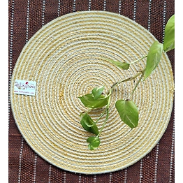 BulkySanta Cotton Place mats 38 cm (15") Round Table Mats, Heat Resistant, Reversible Use, Washable (Yellow)